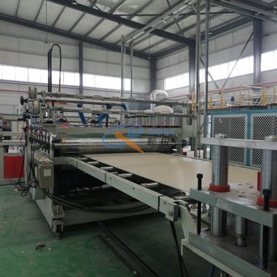 De Raad die van pvc van ISO 2440mm 0.8g/Cm3 WPC Machine maken