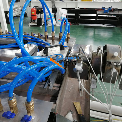 Van LEIDENE Lichte Plastic het Profieluitdrijving die Dekkingspc Machine maken