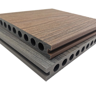 Machine van het Deckings de Plastic Profiel