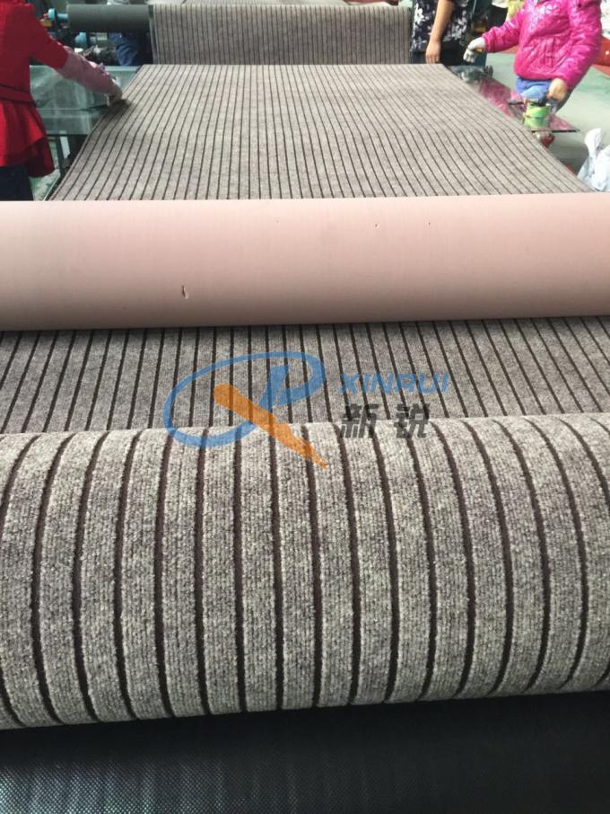 De verschillende Hoogste Materiële van de het Tapijtdeklaag van pvc TPR Plastic Vloer Mat Making Machine